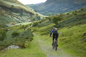 Ciclista Casa Rural Arana (Aragón)