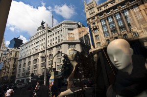 Compras por la Gran Vía (Madrid)-©Madrid Visitors & Convention Bureau