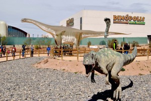 Tierra-Magna-Viernes-Santo-Dinopolis