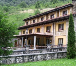 Hotel Logis La Casa de Juansabeli