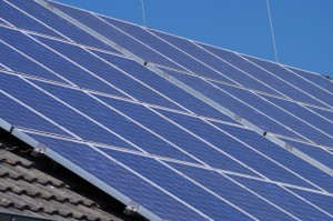 placa-solar-iStockphoto-copia