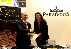 Firma del convenio entre Paradores y la Red de Juderías de España