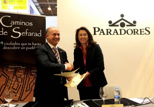 Firma del convenio entre Paradores y la Red de Juderías de España